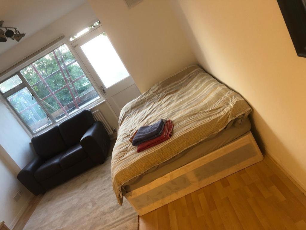 Dalrymple Apartment ลอนดอน ภายนอก รูปภาพ